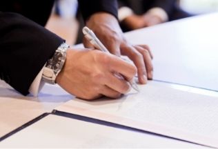 Degree certificate from Indian Institutes of Management, Christ University, Pune University