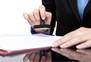 Duplicate marksheets from Indian Institutes of Technology, Delhi University, Pune University 